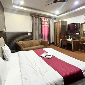 Royal Plaza Hotel